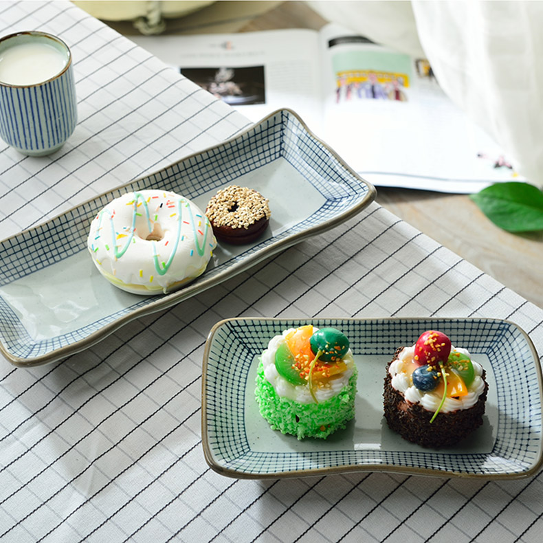 Three ceramic Japanese dishes home dish dish dish fish dish creative characteristics of sushi dishes dinner plate tableware custom