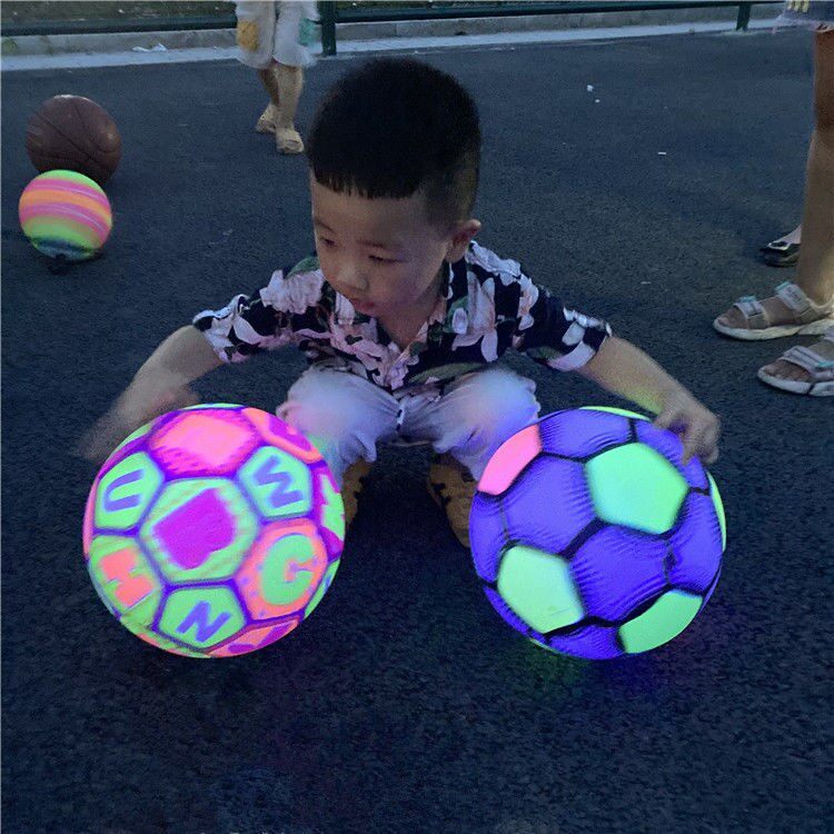 Children's Toy Plaza stall 2021 Showering Football Flashy Basketball Pat Ball Fitness Inflatable Elastic