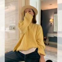 Блестящий желтый