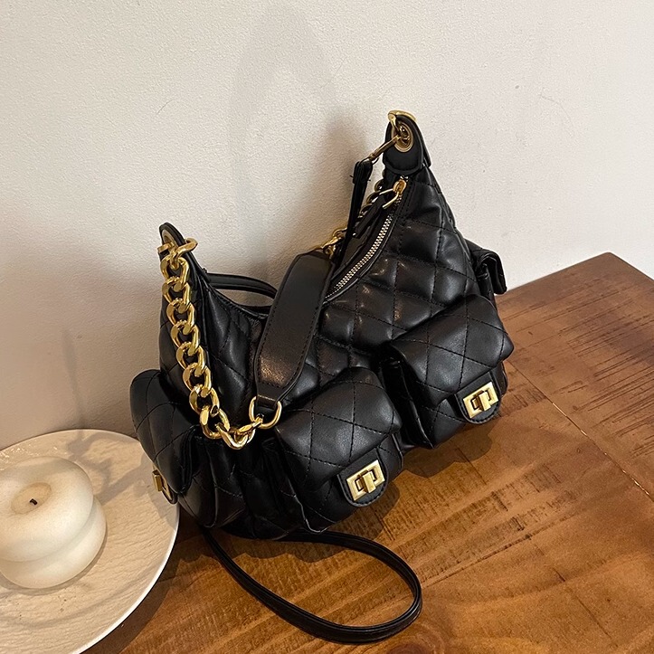 Quilted Embroidery Thread Bag for Women 2026 New Spring and Summer Versatile Crossbody Bag Super Popular Niche Hot Style Single Shoulder Underarm Bag