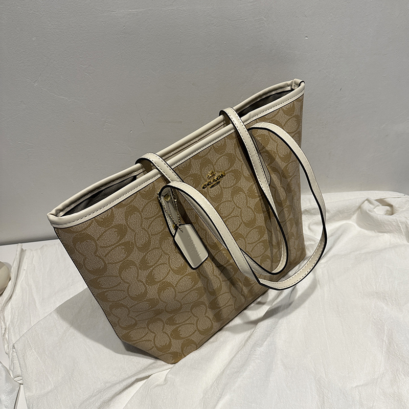Zuosuo's Home Large Capacity Soft Tote Bag for Women, Original Handbag for College Students, Vintage Style Tote Bag