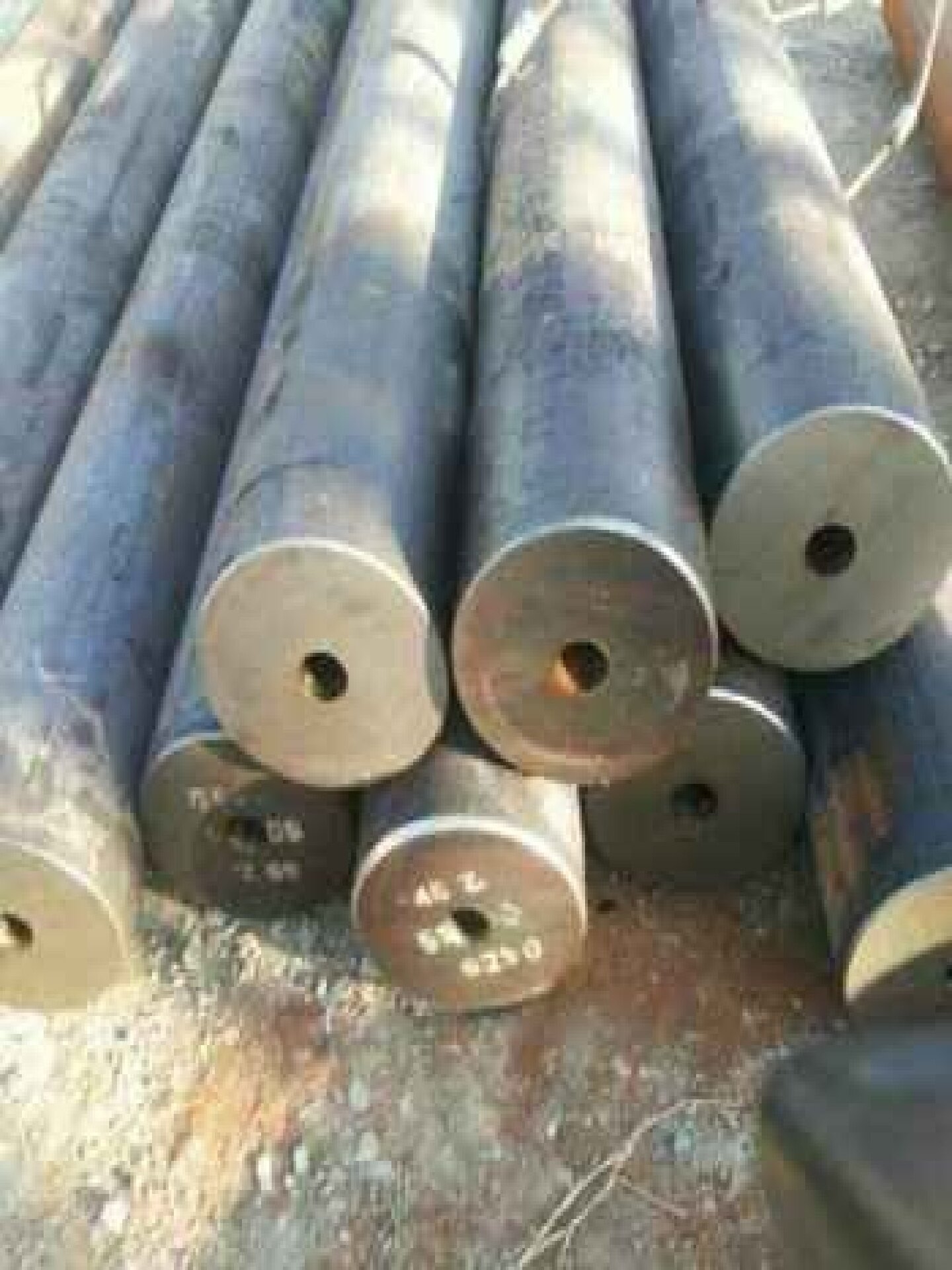 товар из китая 精拉新货无缝管19mm壁厚2毫米小口径中低压空心圆管零切割包邮