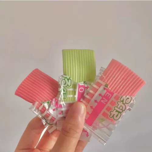 Нини снова голоден в Японии, импортированные UHA Youha, ароматизированные сахар SA милый виноградный персик -бактерии молочной кислоты