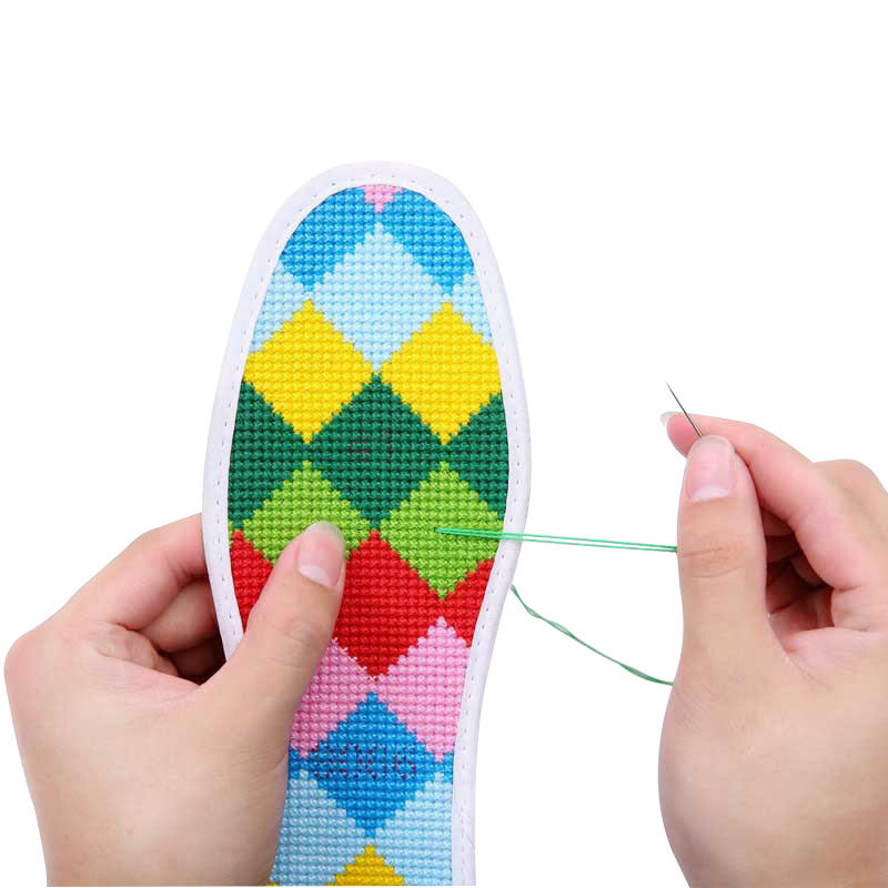 Cross-stitch insole 2021 new semi-finished products with needle and thread self-embroidered cotton cloth pinhole printing breathable men and women