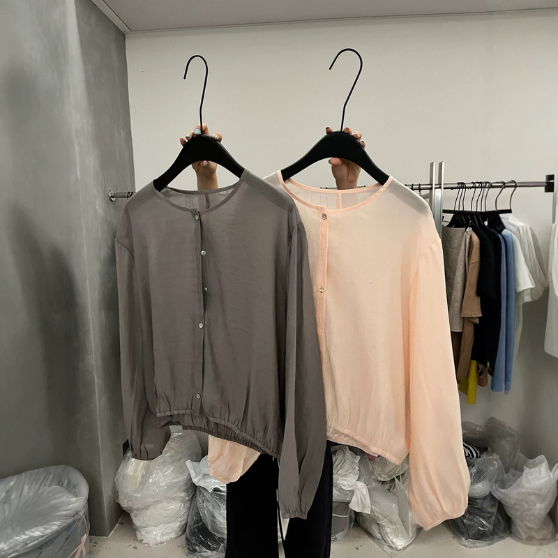 8952【 Yoou +】 Clean Color Sunscreen Cardigan 8952【 Yoou +】 Clean Color Sunscreen Cardigan