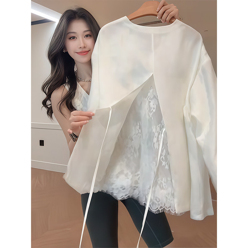 Niche Design Lace Patchwork Shirt with Cutout Back for Women, Loose and Drapey Summer Blouse