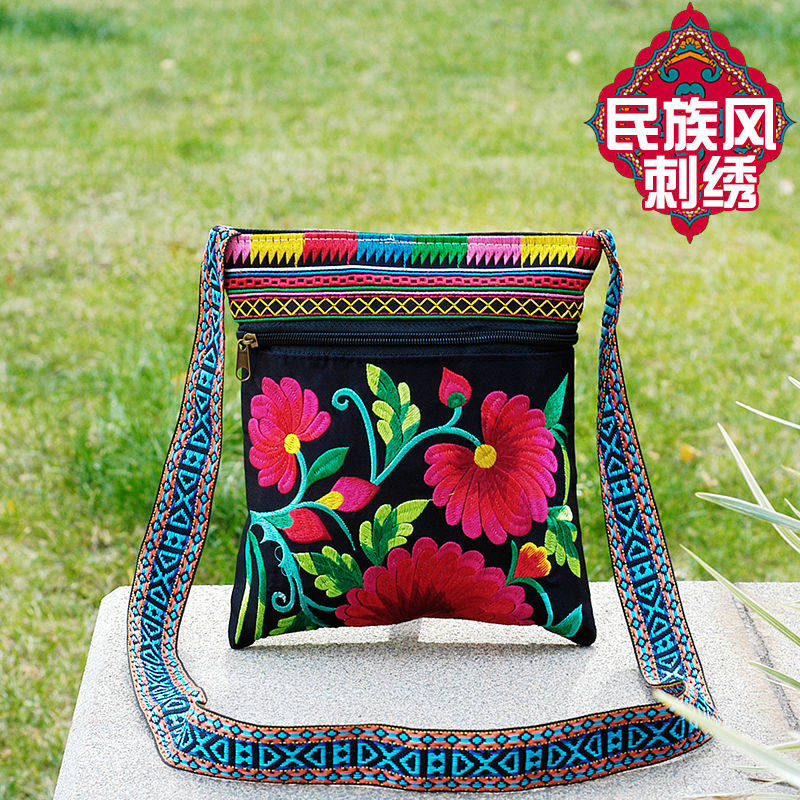 Small bag Girl's new 2021 new ethnic wind embroidered version Jane about 100 lap single shoulder cloth bag Diagonal Satchel Cloth Bag