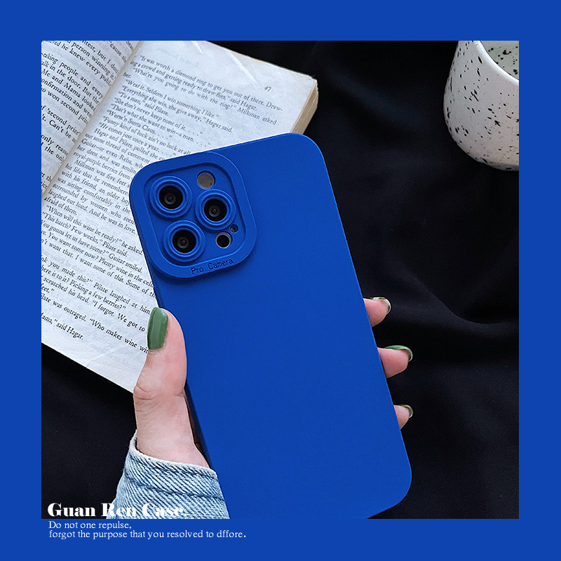 ins senior sense Klein blue apple 13promax mobile phone protection shell new pure color silicone iPhone13pro max women's anti-fall protective sleeve 12pro lens