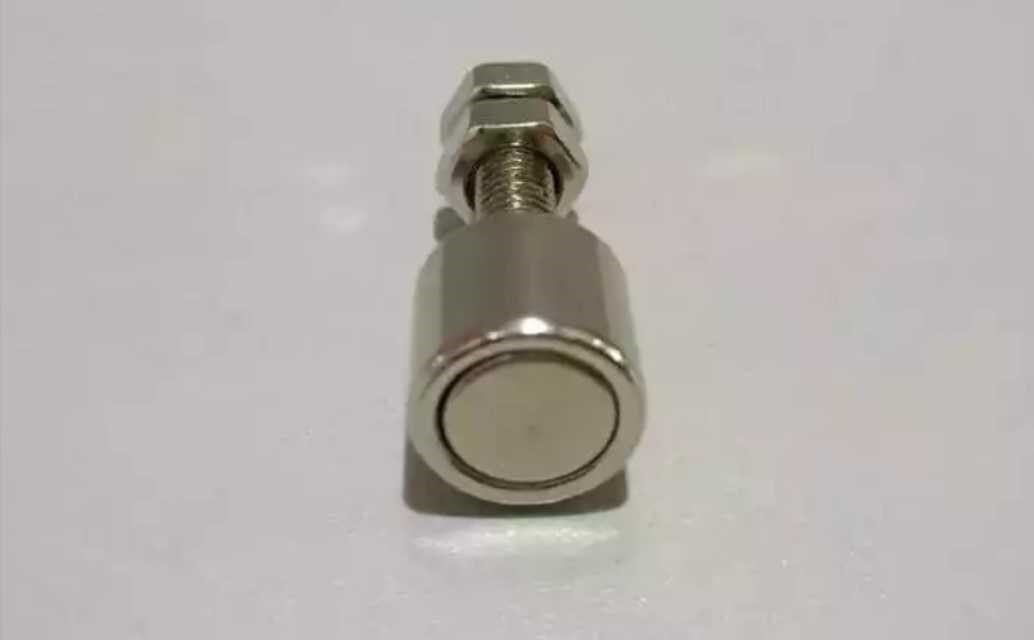 Screw-type magnet Magnetic suction iron strong magnetism with screw bolt mounting fixed m6 threaded magnetic seat door buckle
