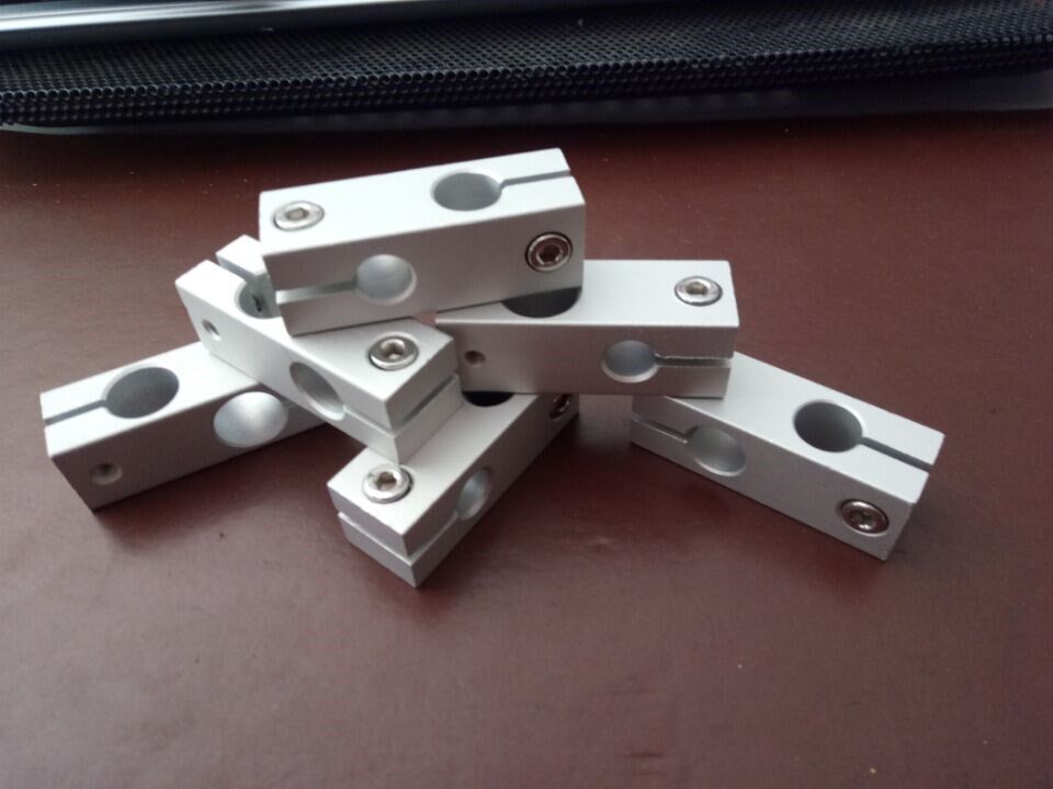 Stainless steel tube MISUMI Mithrice cross fixing clip strut fixing clip double hole connecting piece cross connecting piece
