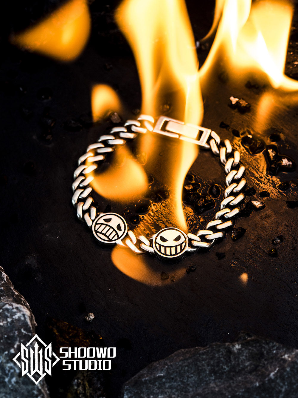 One Piece Bracelet Portgas·D· Ace Crying Smile Face Vintage Silver