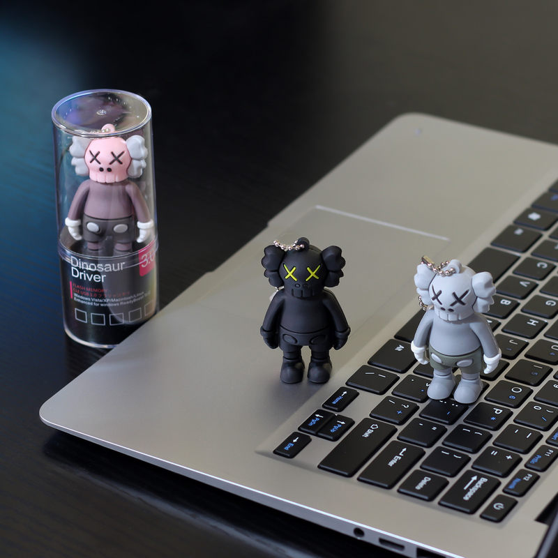 High-speed 3.0 flash drive 32g creative cute cartoon KAWS doll mini student couple trendy mobile phone dual-use USB flash drive - Taobao