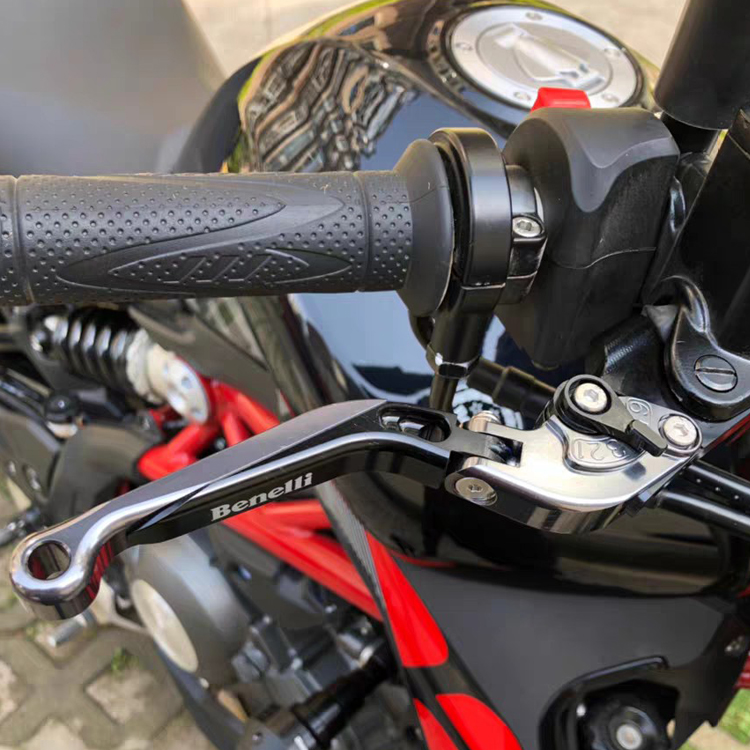 Application of the minigree small and fast dragon modified horn hand BN150S brake clutch handle BJ150-31 anti-fall pull lever