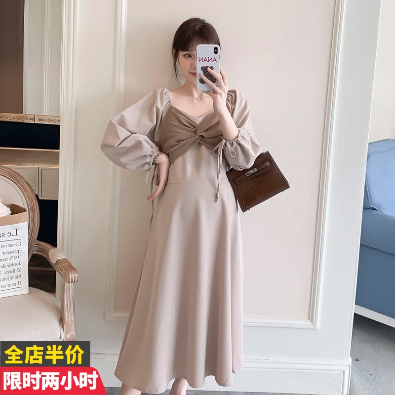 2021 new autumn clothes pregnant women's square collar Long sleeves Fashion mid-and-long-cut, hot-in-the-face, the dress of the foreign pie is not explicit