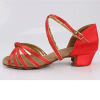 Светло -желтый красный плюс золотой край