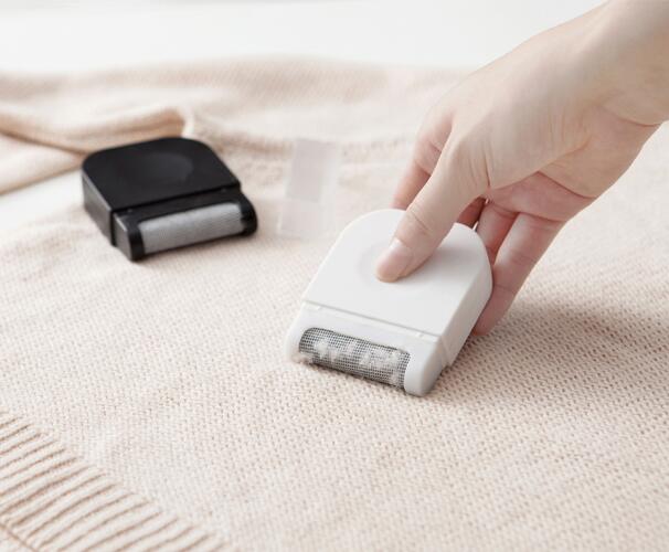 Manual hairball trimmer Clothes hairball remover Scraper Clothes Sweater hair remover Shearing shaving device