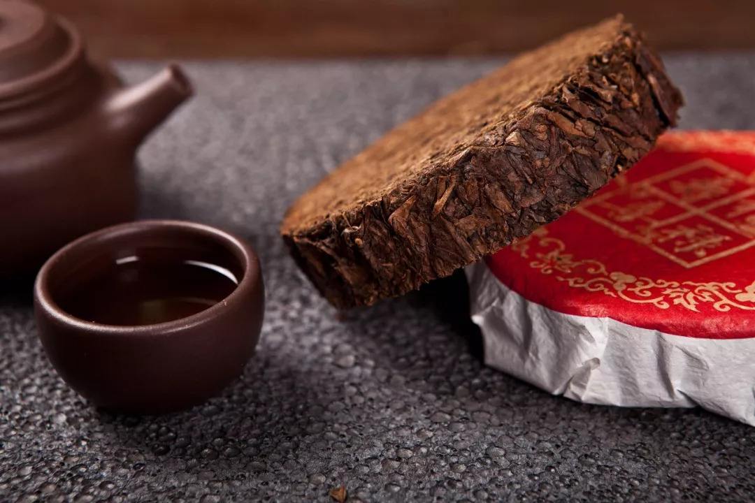 茯茶选料为什么选择比较粗老的茶叶？16