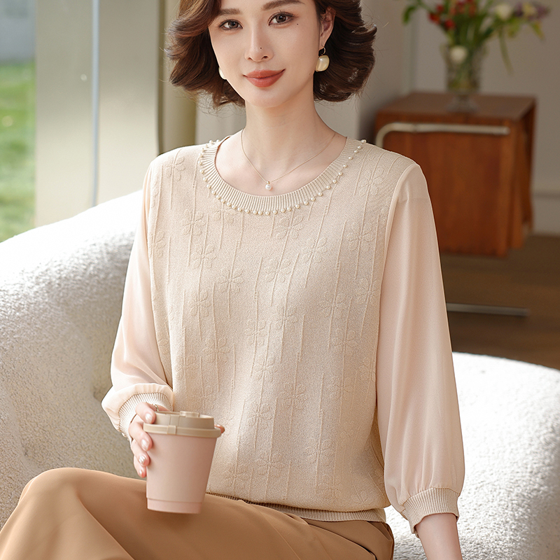 Trendy Mother's Spring Outfit Round Neck Three-Quarter Sleeve Top 2026 New Style Middle-Aged Women's Thin Knitted Base Shirt Set