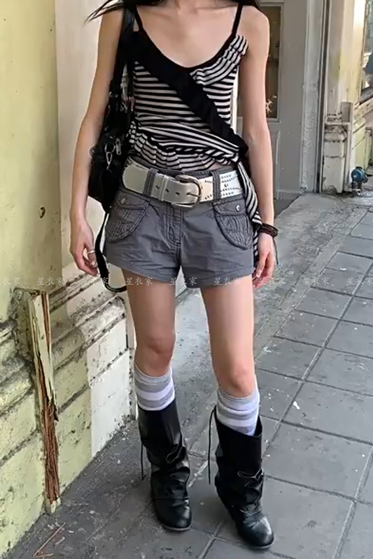 Designed with Visible Stitching Pockets, Loose-Fitting Cargo Hot Pants for Women, 2026 New American Y2K Millennial Hot Girl Style Shorts