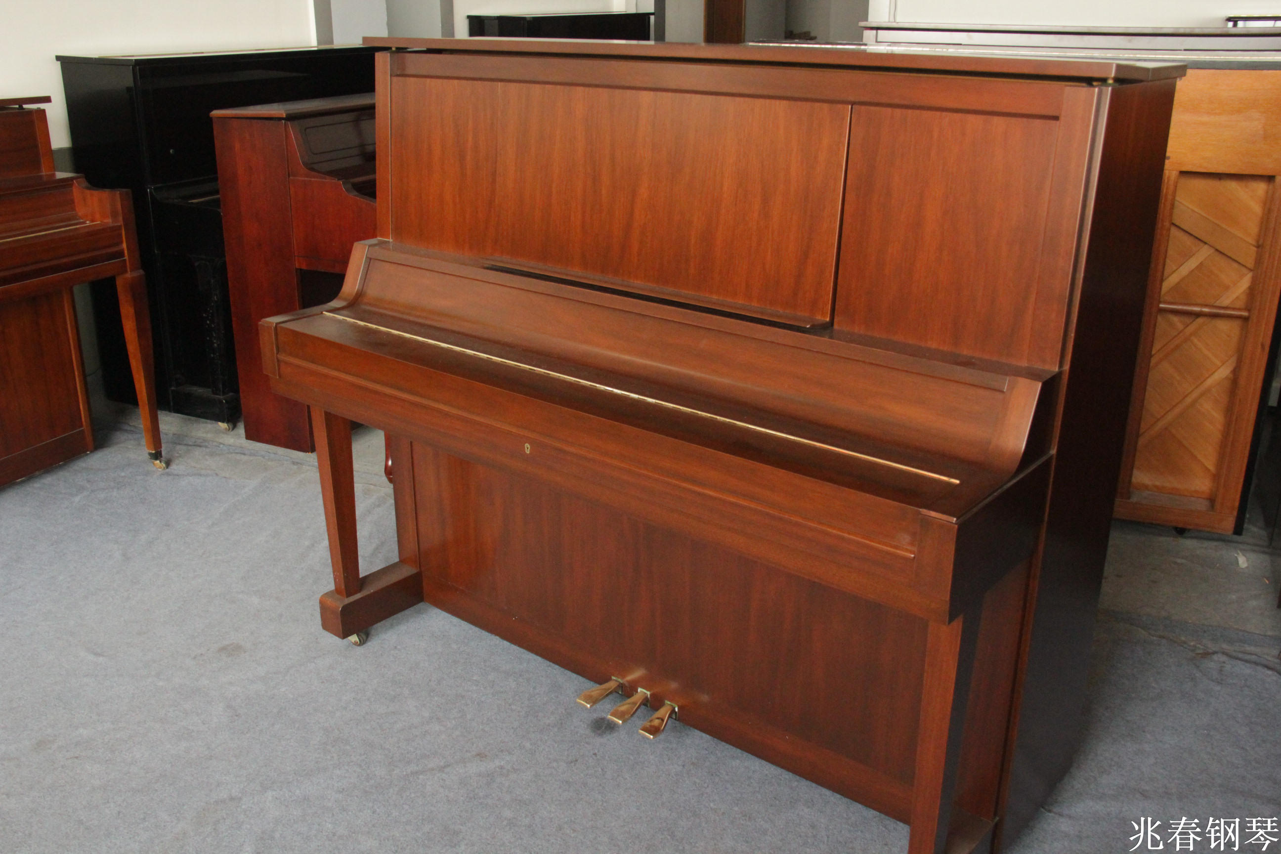 Cho thuê / cho thuê đàn piano Thượng Hải / YAMAHA / KAWAI hàng tháng cho thuê 90 nhân dân tệ / thuê đàn piano / piano Zhao Chun yamaha clp 745
