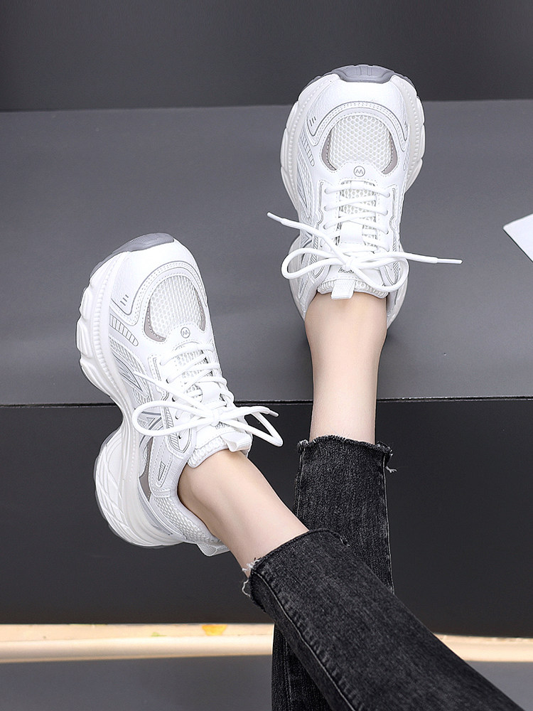 Women's Sneakers 2025 New Autumn and Winter Dad Shoes Women's Lightweight Soft-Soled Running Shoes Fleece-Lined Women's Shoes Thick-Soled Large Size