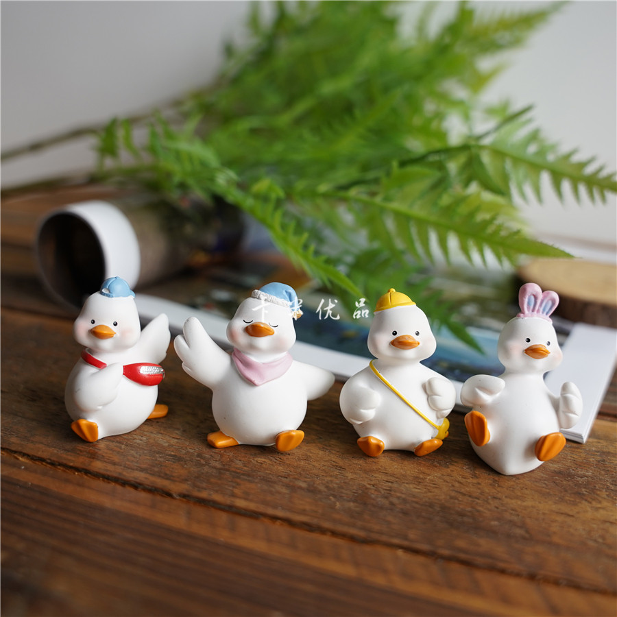 zakka creative resin crafts home decoration ornament cartoon cute duck car cake mini decoration