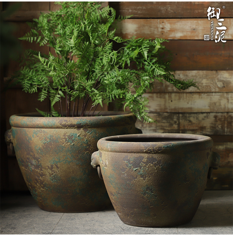 The Head of archaize ceramic VAT coarse pottery aquarium landing place courtyard garden hand round the altar tank big flower pot