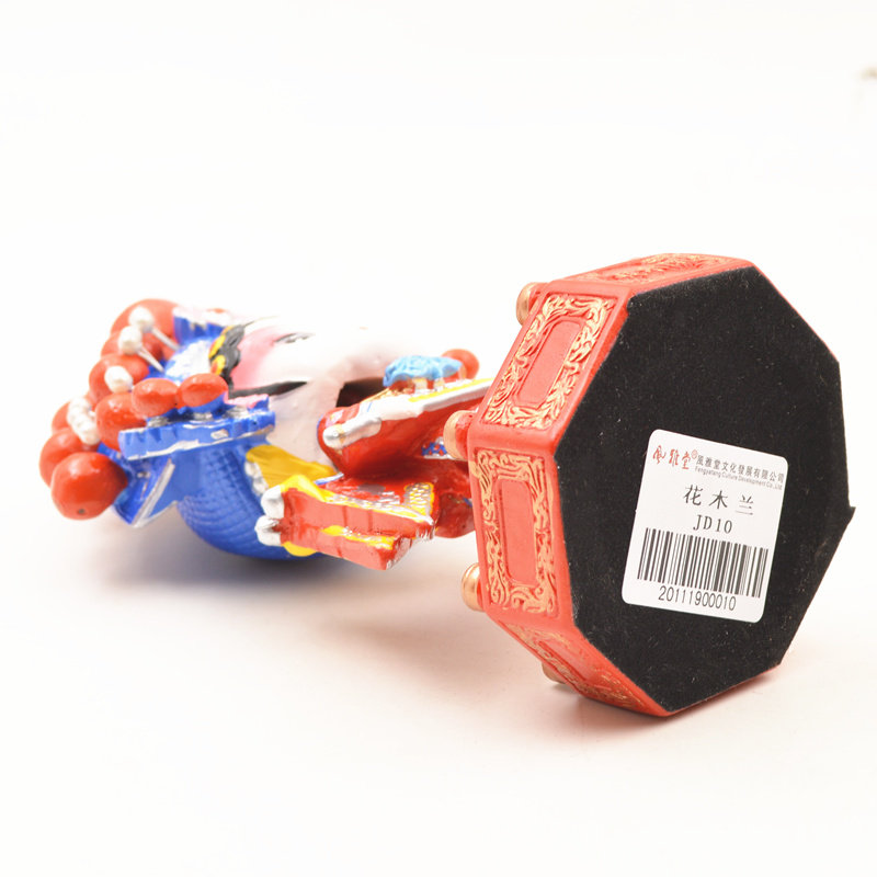 �żҴ�Ժ�ڼ�����װ����ż����Ʒҡͷ����