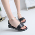 Mùa hè 2018 phiên bản mới của Hàn Quốc của giày sandal hở mũi nữ đế bằng phẳng đơn giản thời trang ngọc trai Giày Roman giày nữ thủy triều sandal đế cao Sandal