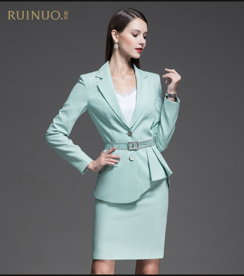 Tailleur femme - Ref 3241475 Image 13