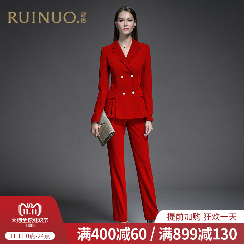 Tailleur femme - Ref 3244954 Image 1