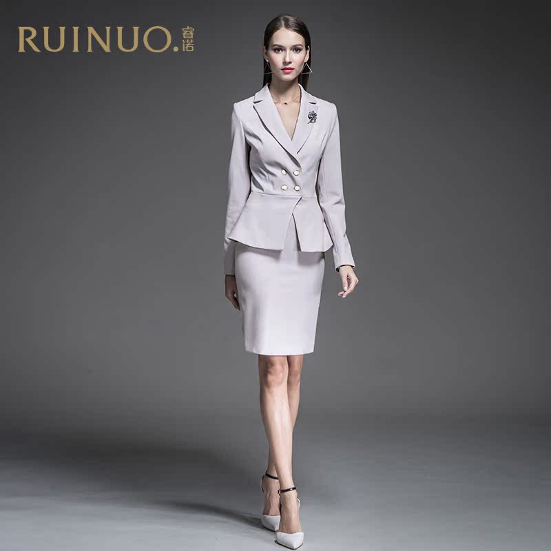 Tailleur femme - Ref 3242238 Image 3