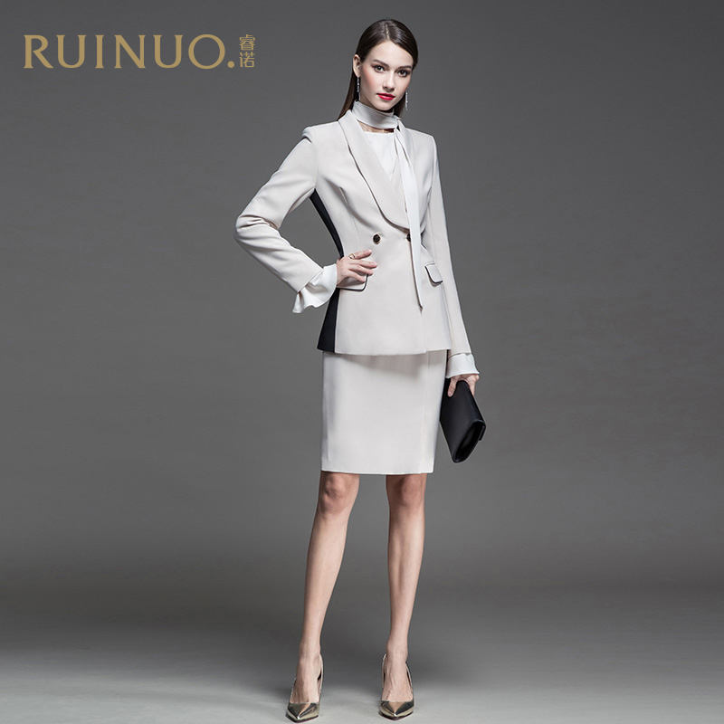 Tailleur femme - Ref 3241800 Image 3