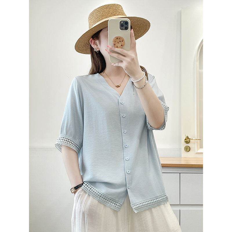 Plus-Size Women's Clothing Blue V-Neck Hollow Lace Trim Patchwork Short-Sleeve Shirt Loose Slimming Top for Chubby Women