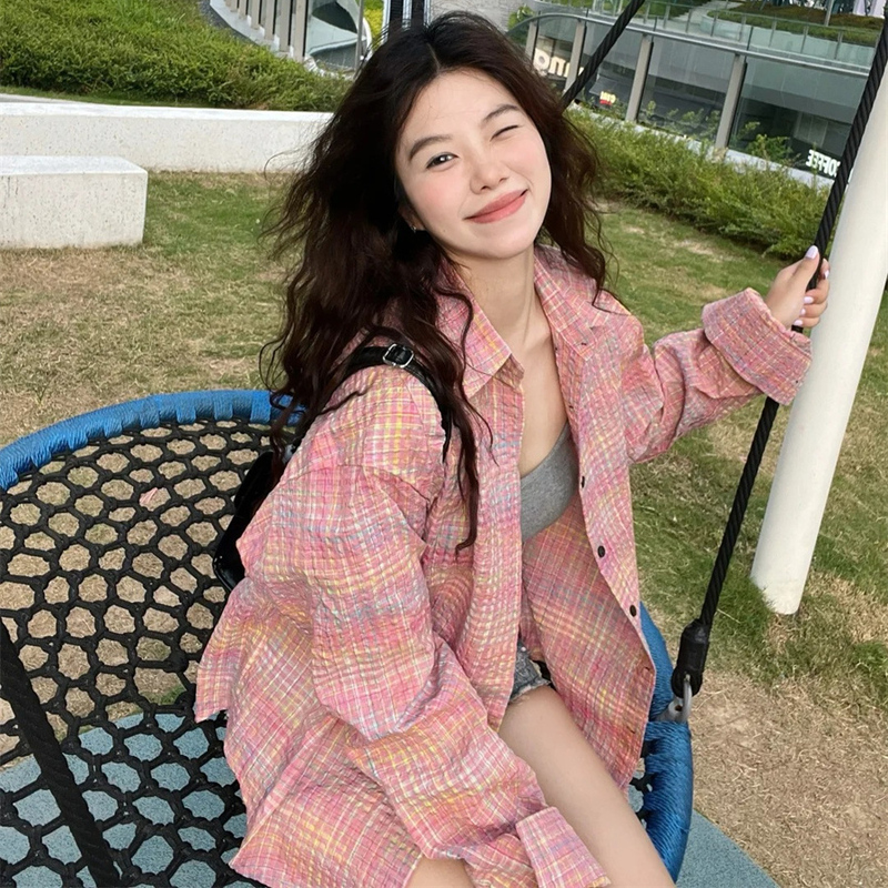 Seersucker Pink Plaid Long-Sleeved Shirt for Women, High-End Dopamine Outfit, Couple's Lazy Shirt, Sun Protection Jacket