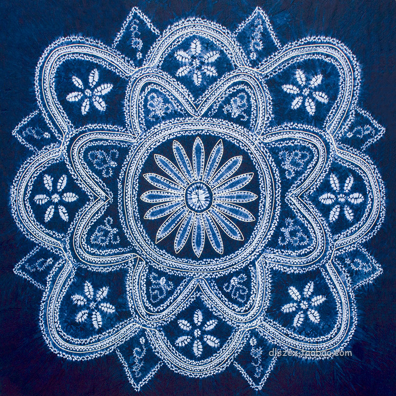 Yunnan Nationalities Handmade Zstained Tea Party Tablecloths Wall-mounted Background Wall Sofa Towels PIANO COVER GREAT DEAL CHARACTERISTICS 150cm