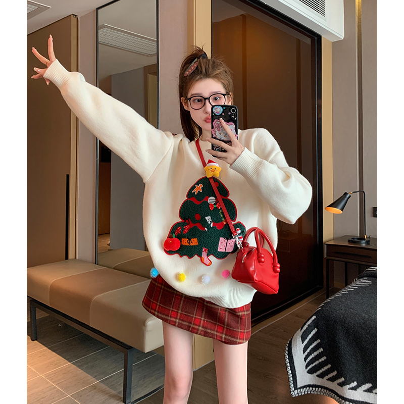 Round Neck Christmas Sweater for Women 2026 New Winter Design Niche Style Soft and Cozy Lazy Heavy-Duty Knitwear