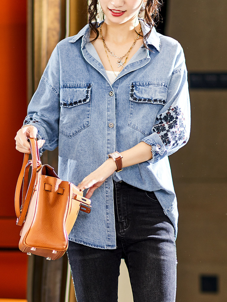 Clearance pick-up shop withdrew tail single big-name foreign trade women's embroidered denim shirt jacket loose fat MM top - Taobao