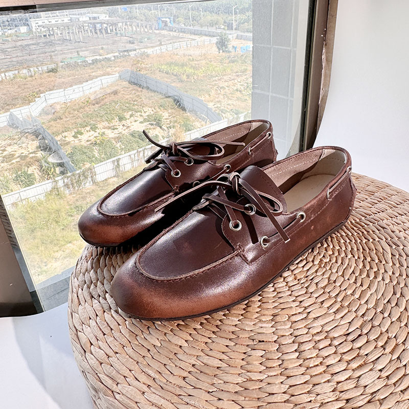 Dongguan Premium Line ~ First-Layer Cowhide Miu-Style Vintage Distressed Loafers for Women, Flat Lace-Up British-Style Small Leather Shoes Dongguan Premium Line ~ First-Layer Cowhide Miu-Style Vintage Distressed Loafers for Women, Flat Lace-Up British-Style Small Leather Shoes