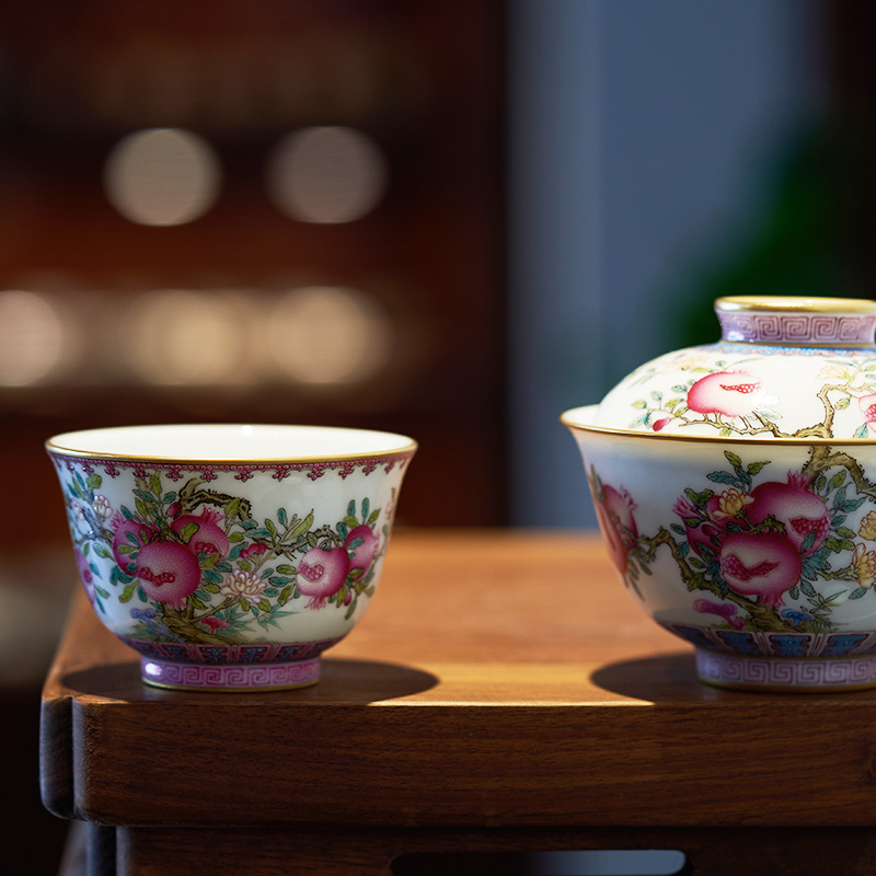 Peach Colored enamel kung fu tea cups f pomegranate cup personal Lord all hand bowl of jingdezhen ceramic tea cup