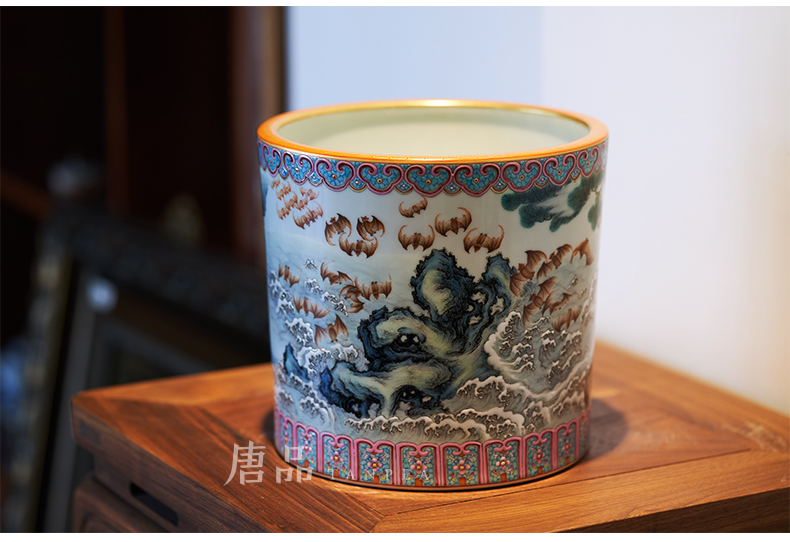 Powder enamel enamel fukuyama ShouHai brush pot calligraphy and painting scroll barrels of pine bat Chinese jingdezhen ceramics study furnishing articles