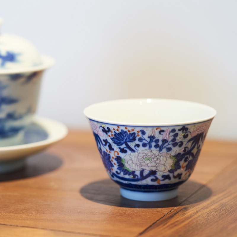 The Bucket color blue and white tie up branch master of jingdezhen ceramic cups all hand painting old alum flowers red peony cup gift giving