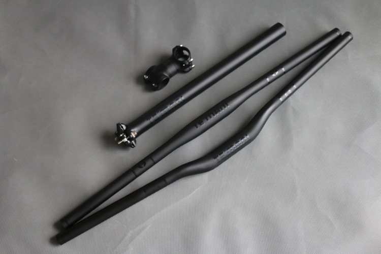TEMANI Mountain bike kit Bright logo full carbon fiber HANDLEBAR riser seat tube Three-piece set