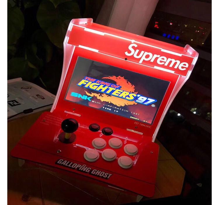 Sup x Game Box retro trò chơi màu sắc cổ điển giao diện điều khiển trò chơi đôi chiến đấu thời thơ ấu cổ điển trên đường phố - Kiểm soát trò chơi tay cầm logitech f710