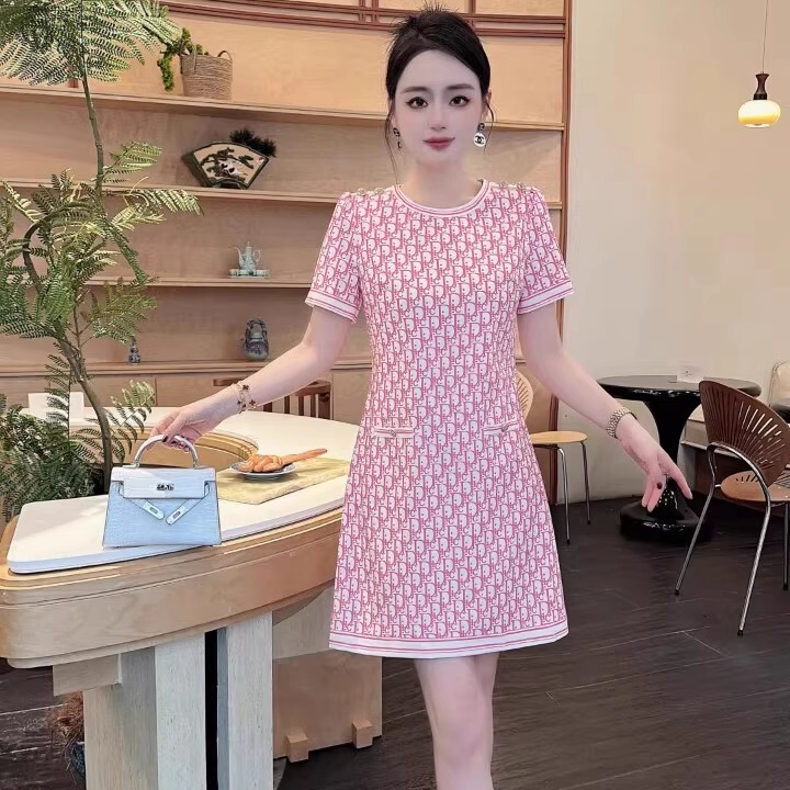 Shenzhen Nanyou High-Quality Women's Clothing 2026 Summer New Fashion Printed Button Pocket Embellished Slimming Dress