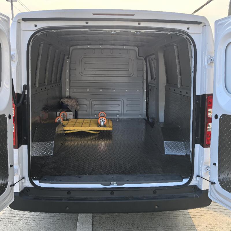 Maxus Mila V1 Passenger and Cargo Central Axle Stainless Steel Cabin Guard Aluminum Alloy Floor Cargo Modification Maxus Mila V1 Passenger and Cargo Central Axle Stainless Steel Cabin Guard Aluminum Alloy Floor Cargo Modification