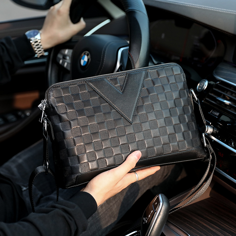 Leather men's shoulder bag 2022 new trend business casual cowhide men's bag messenger bag soft leather double layer backpack