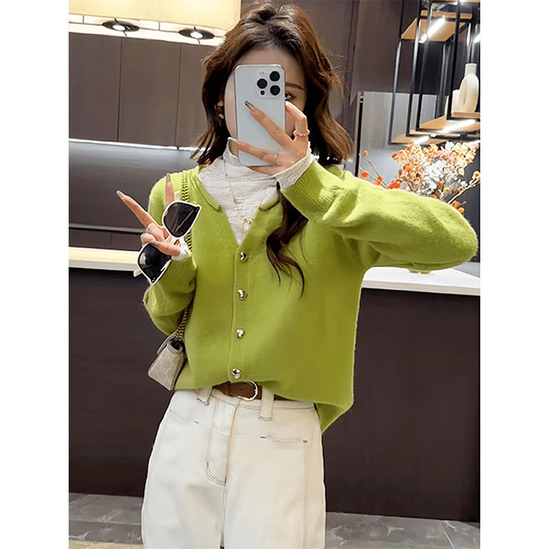 Early Autumn V-Neck Knitted Cardigan Sweater Jacket for Women 2026 New Autumn Hot-Selling Outerwear Knit Top for Women