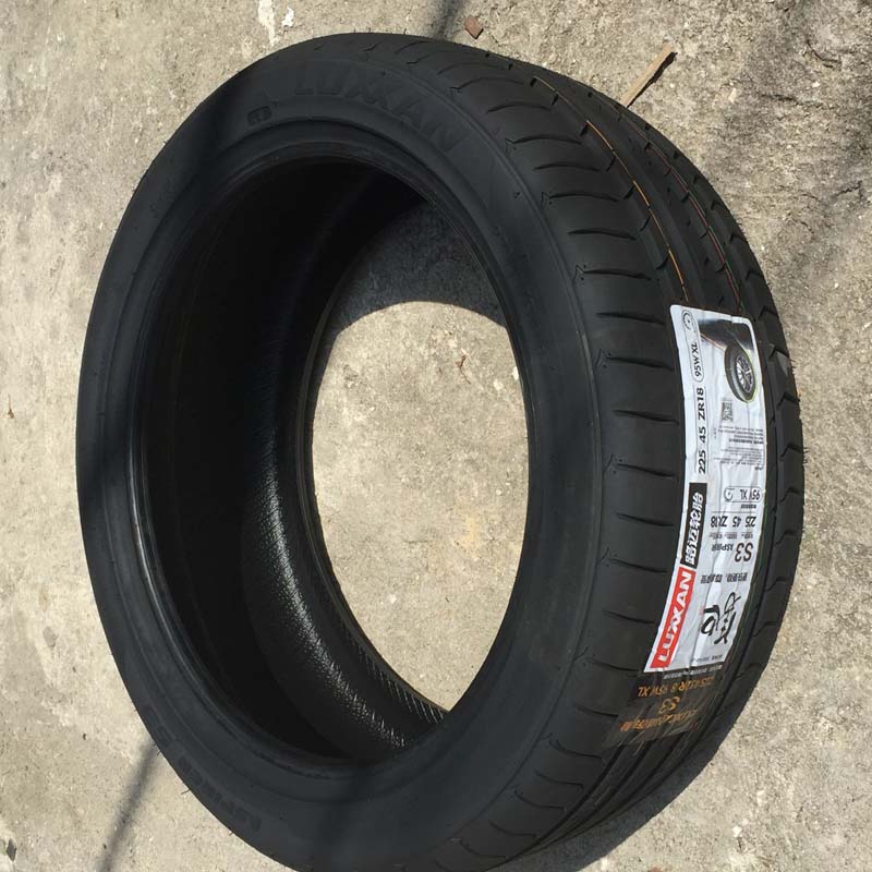 Chạy bánh xe trung tâm lốp áp suất thấp Lốp im lặng 195 205 215 225 235/40 45 16 17 18 - Rim mâm ô tô 18 inch	