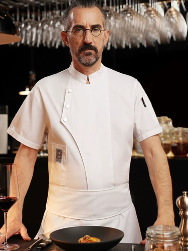 Старший красивый шеф-повар Работа для работы с коротки